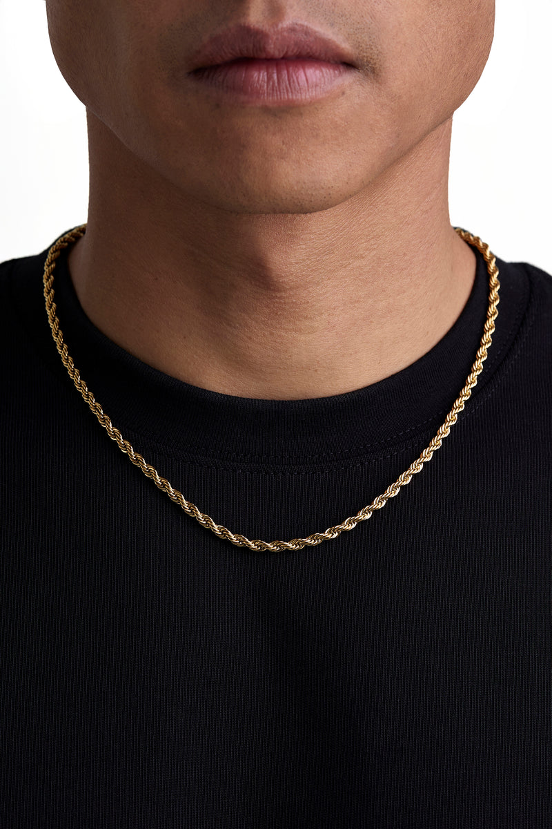 THE ROPE 4mm 麻花項鍊 18K Gold 配戴照